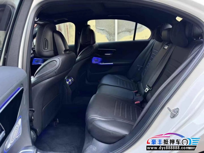 22年奔驰C轿车抵押车出售