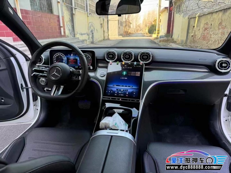 22年奔驰C轿车抵押车出售