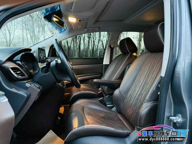 22年别克GL8轿车抵押车出售