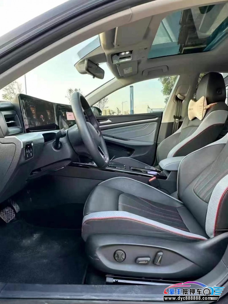 23年大众凌渡轿车抵押车出售