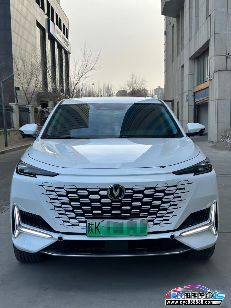 22年长安长安UNI轿车抵押车出售