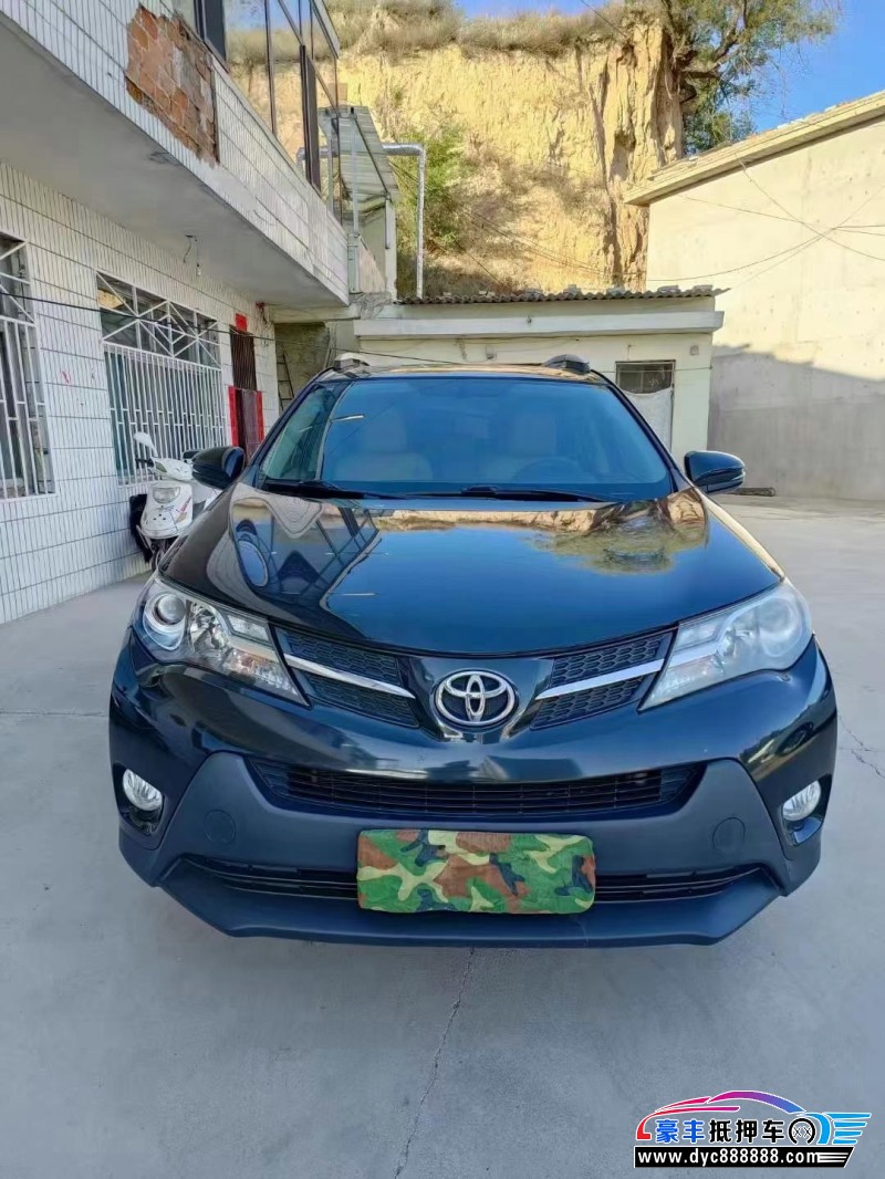 16年丰田RAV4轿车抵押车出售