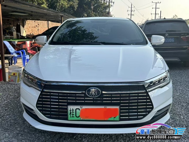 23年比亚迪秦轿车抵押车出售