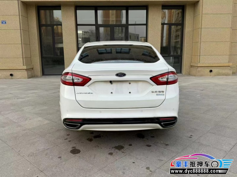 15年福特蒙迪欧轿车抵押车出售