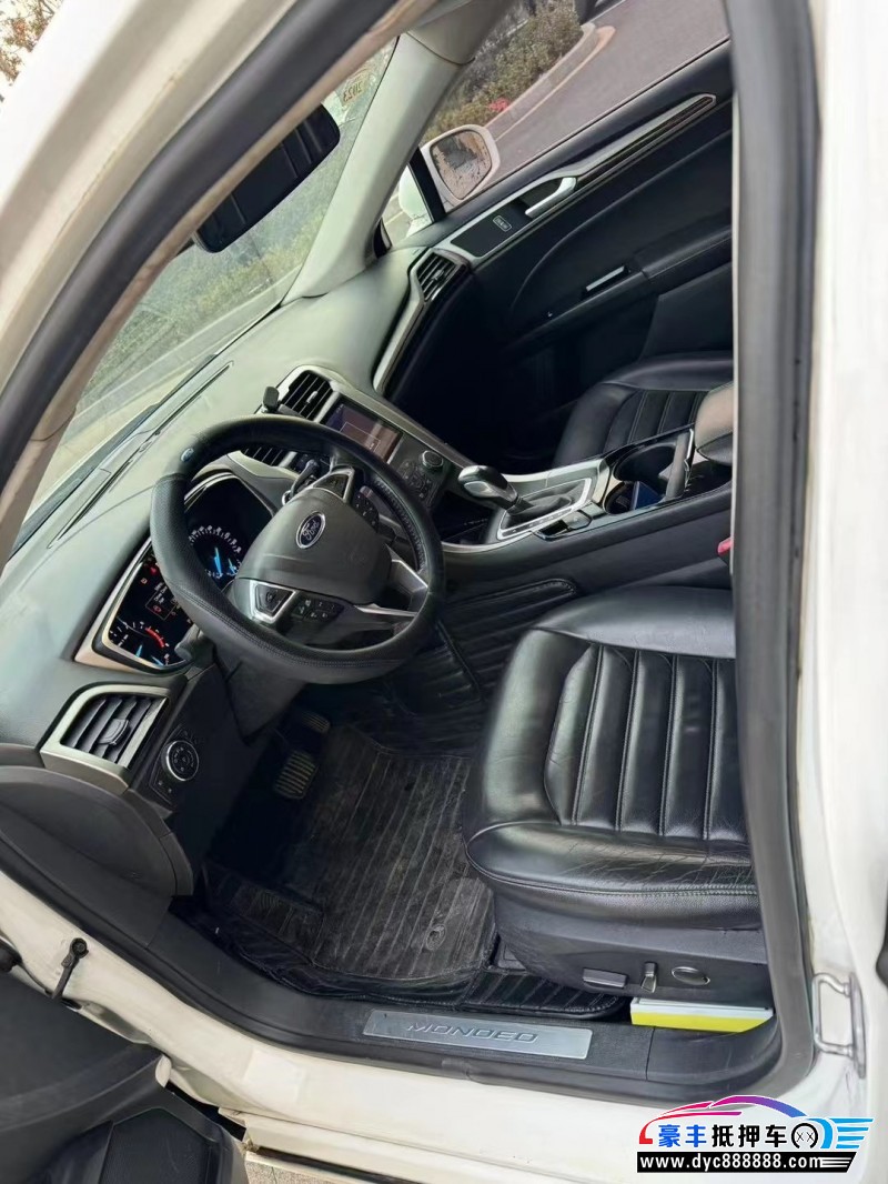 15年福特蒙迪欧轿车抵押车出售