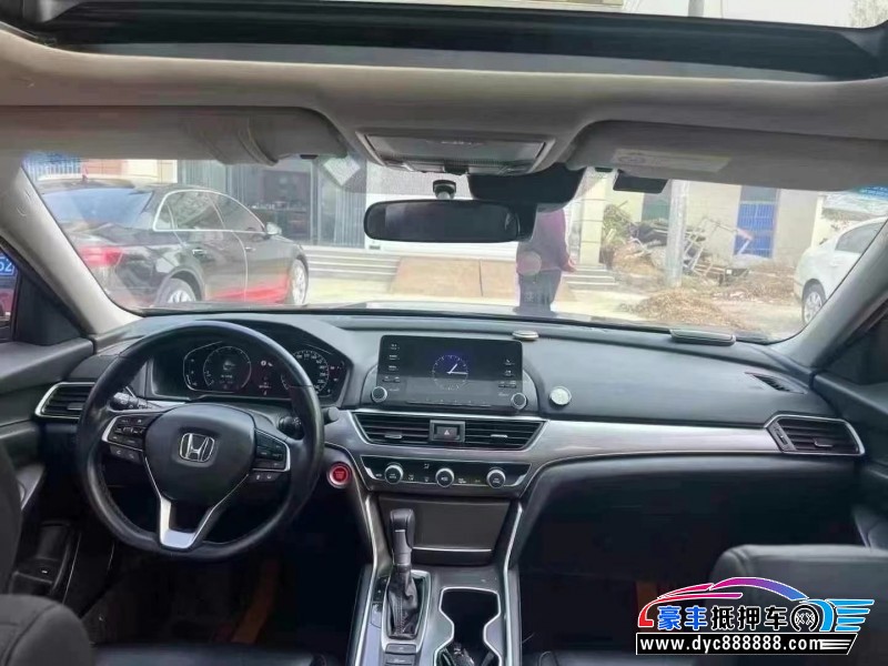 21年本田雅阁轿车抵押车出售