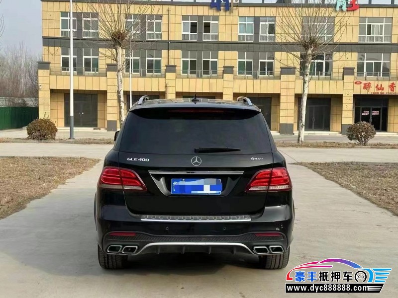 17年奔驰GLE轿车抵押车出售