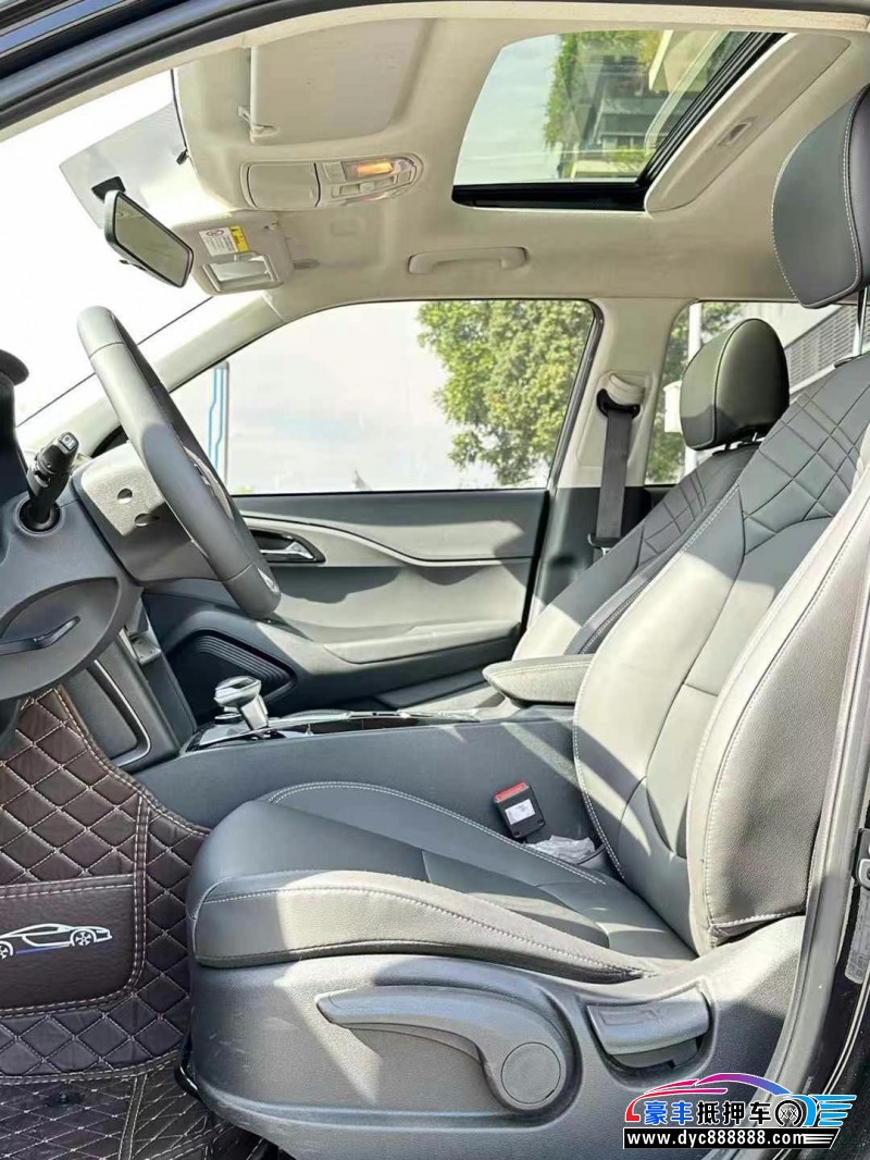 23年现代ix35轿车抵押车出售