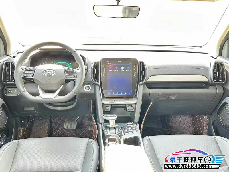 23年现代ix35轿车抵押车出售