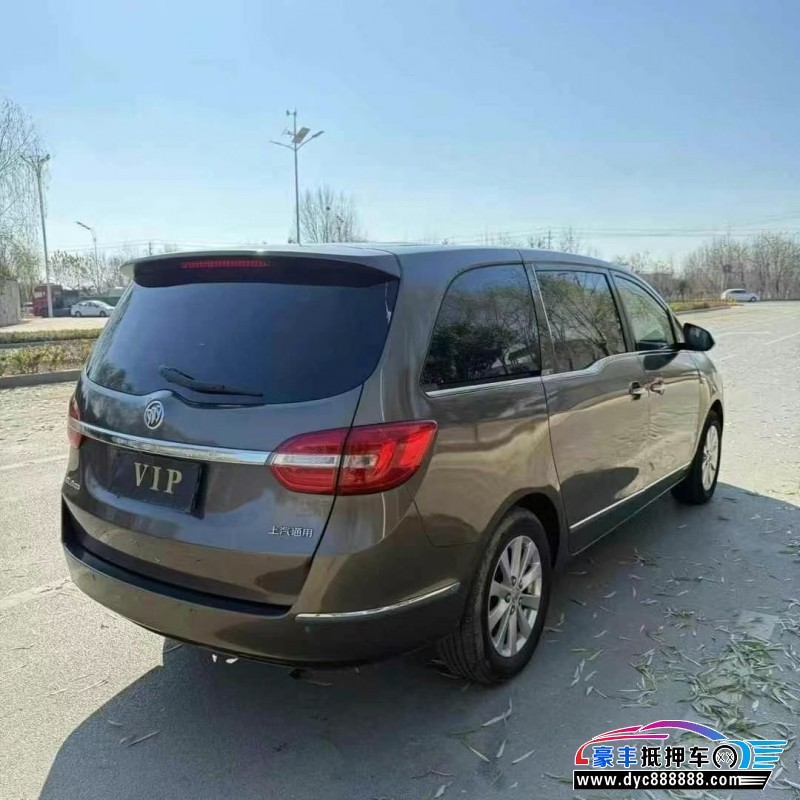 16年别克GL8轿车抵押车出售