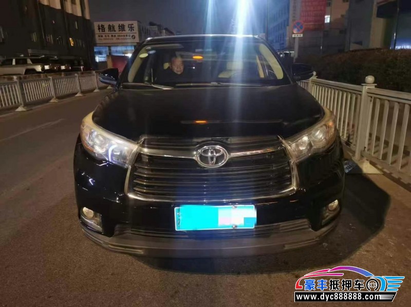 15年丰田汉兰达轿车抵押车出售