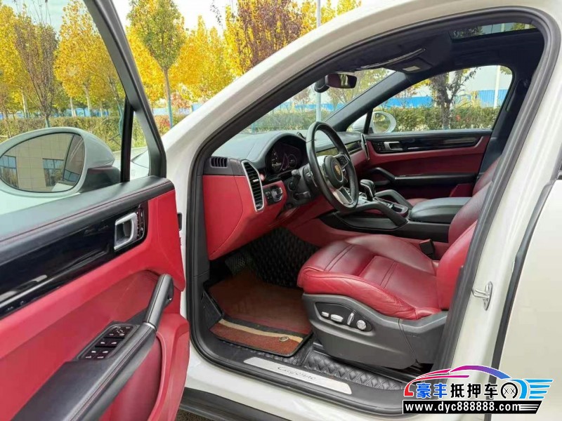 20年保时捷卡宴轿车抵押车出售