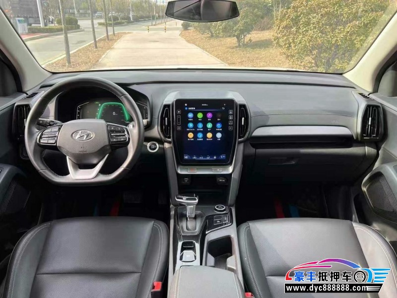 21年现代ix35轿车抵押车出售