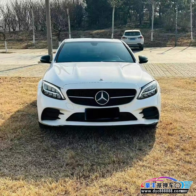21年奔驰C轿车抵押车出售