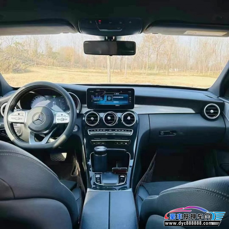 21年奔驰C轿车抵押车出售