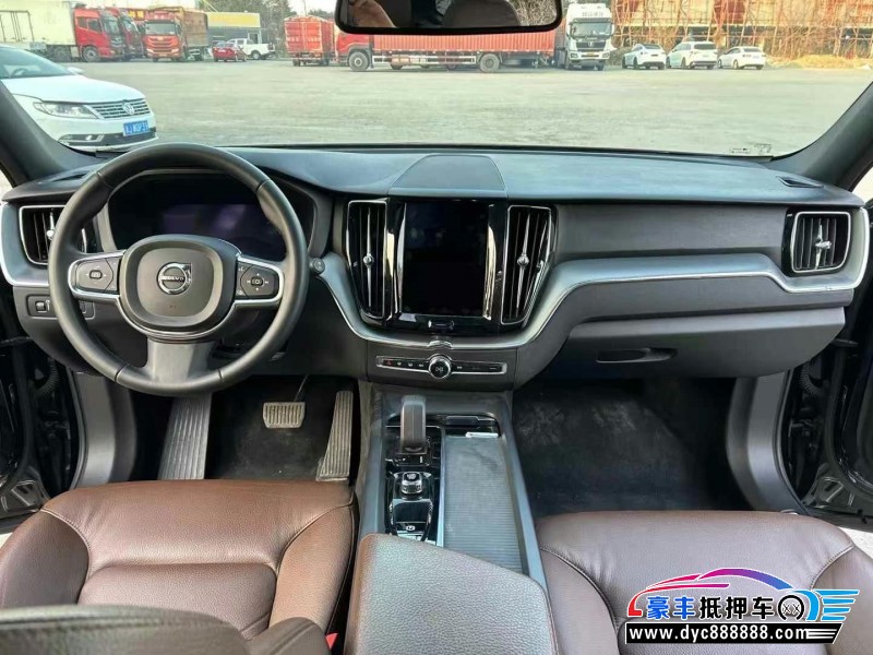 21年沃尔沃XC60轿车抵押车出售