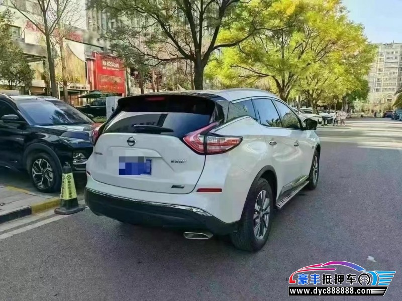 22年日产楼兰轿车抵押车出售