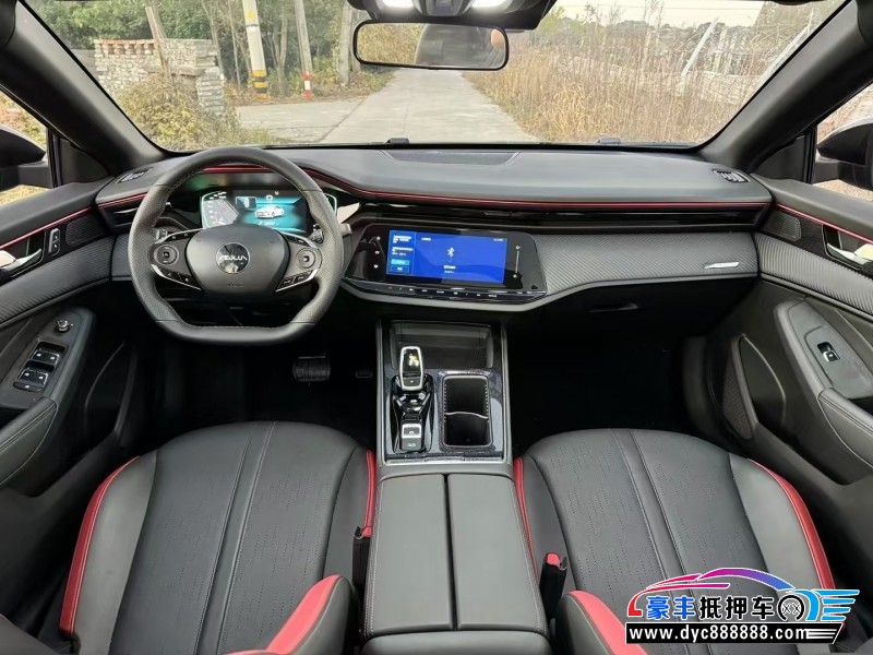 24年东风风神奕炫轿车抵押车出售