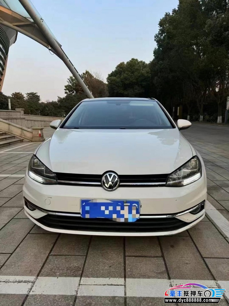 19年大众高尔夫轿车抵押车出售