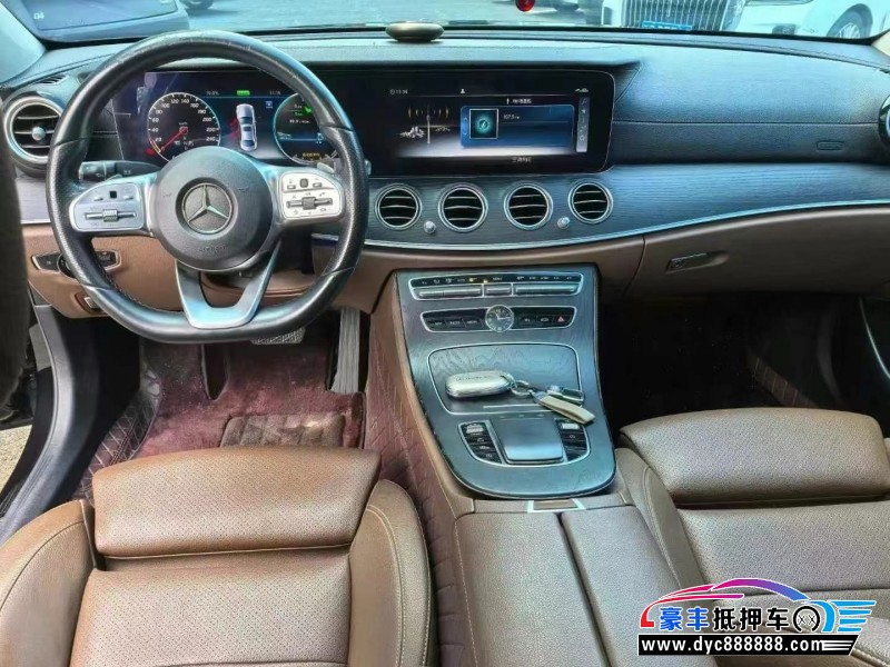 20年奔驰E轿车抵押车出售