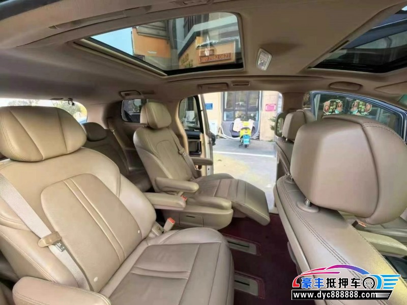 18年别克GL8轿车抵押车出售