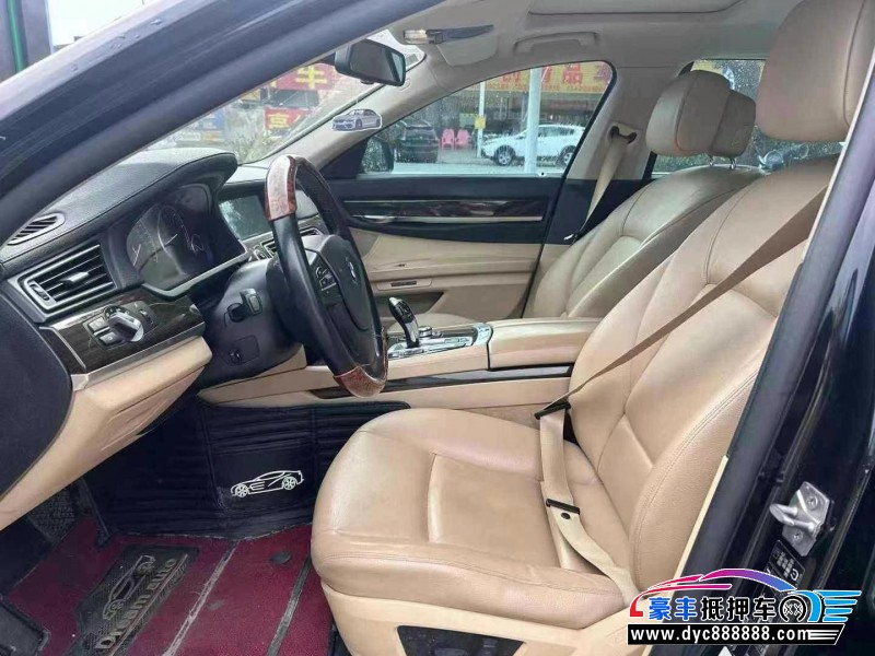 11年宝马7系轿车抵押车出售