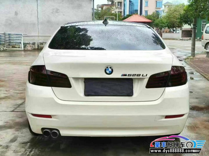 17年宝马5系轿车抵押车出售