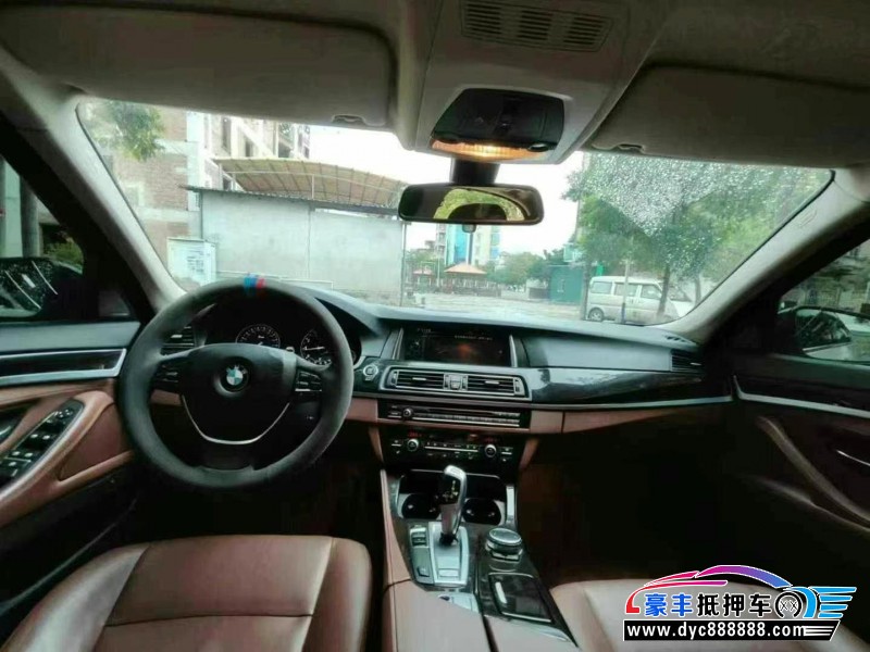 17年宝马5系轿车抵押车出售