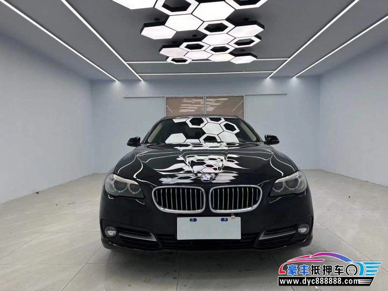 17年宝马5系轿车抵押车出售