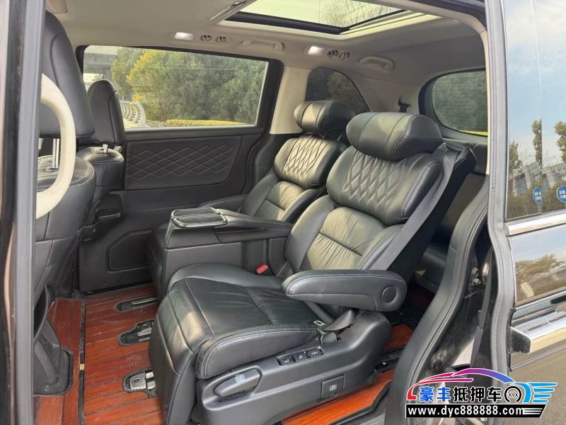 19年本田艾力绅轿车抵押车出售