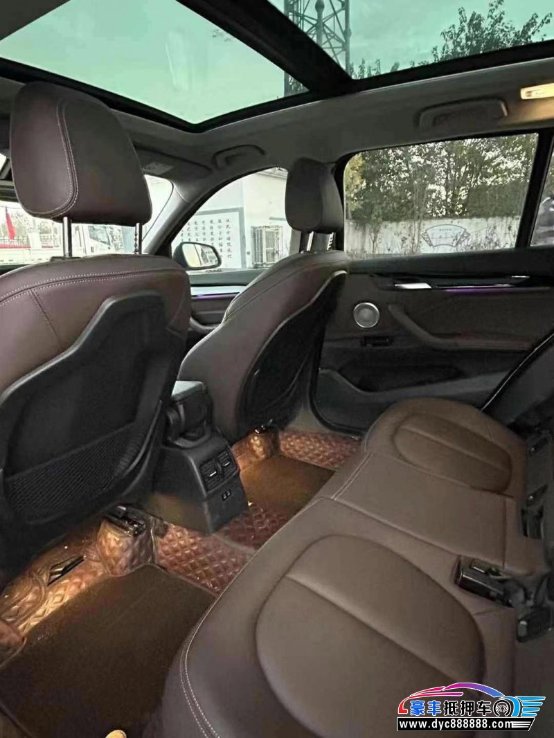 21年宝马X1轿车抵押车出售