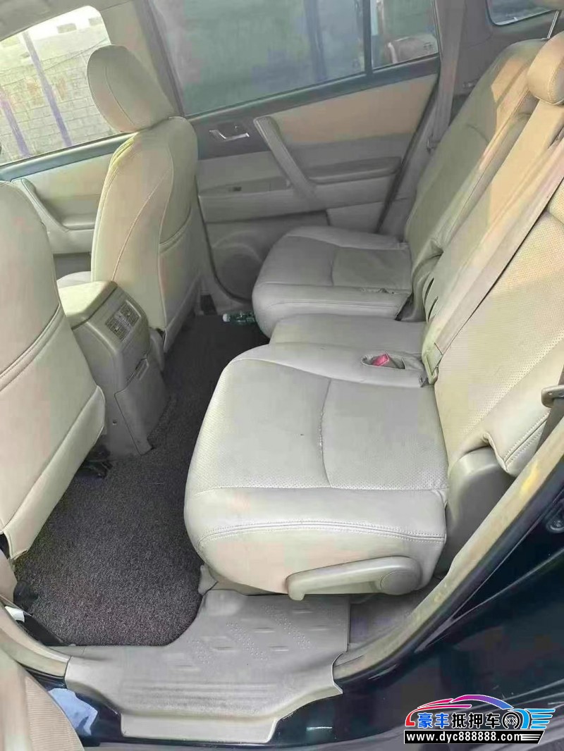 12年丰田汉兰达轿车抵押车出售