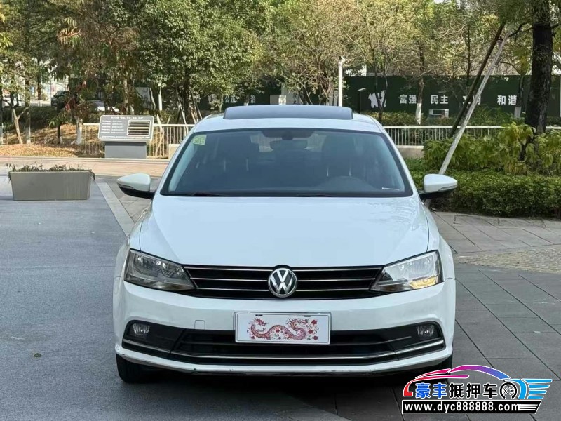 19年大众速腾轿车抵押车出售