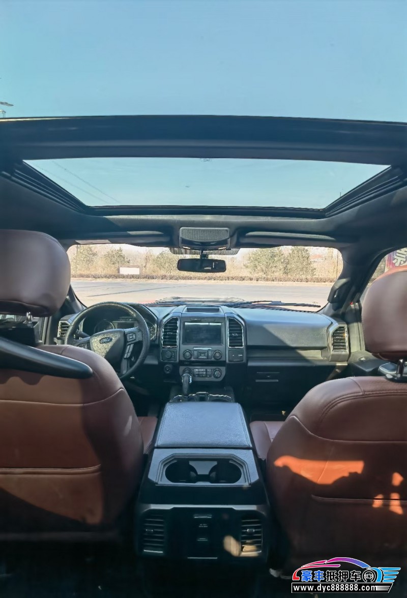 16年福特猛禽轿车抵押车出售