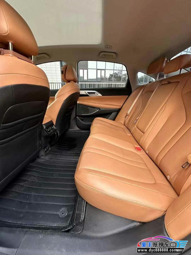 22年小鹏汽车P5轿车抵押车出售