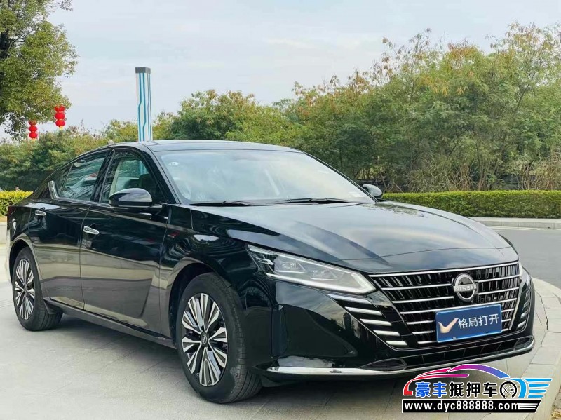 24年日产天籁轿车抵押车出售