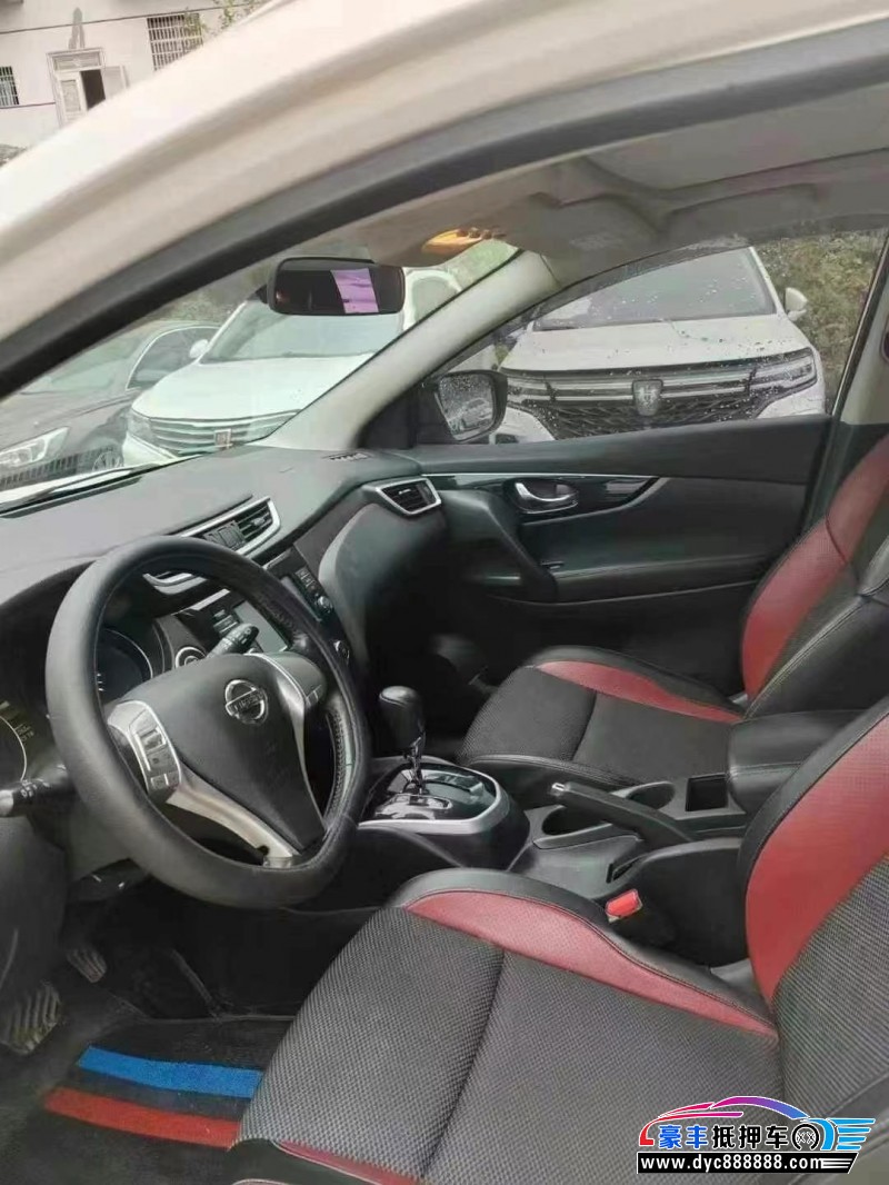 18年日产逍客轿车抵押车出售
