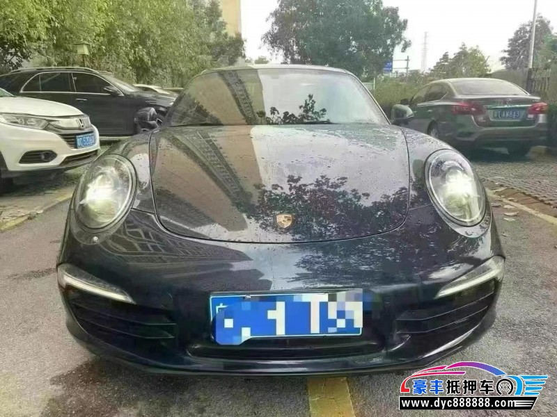 抵押车出售14年保时捷911轿车