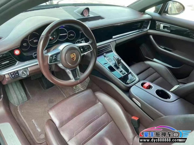 19年保时捷帕纳梅拉轿车抵押车出售