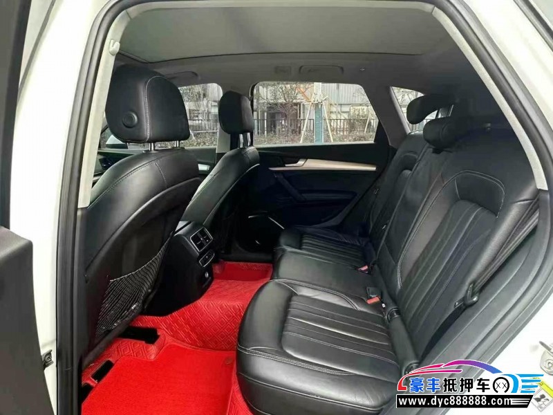 20年奥迪Q5轿车抵押车出售