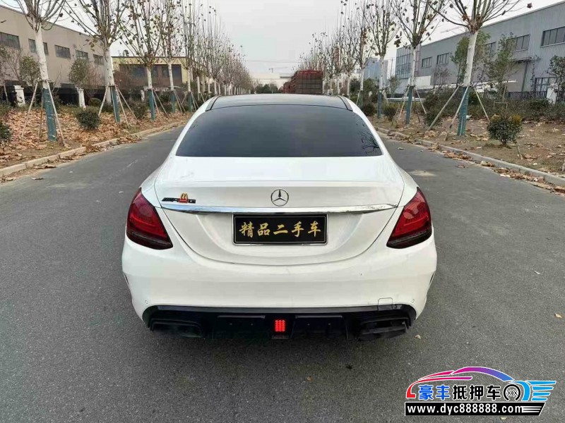 21年奔驰C轿车抵押车出售