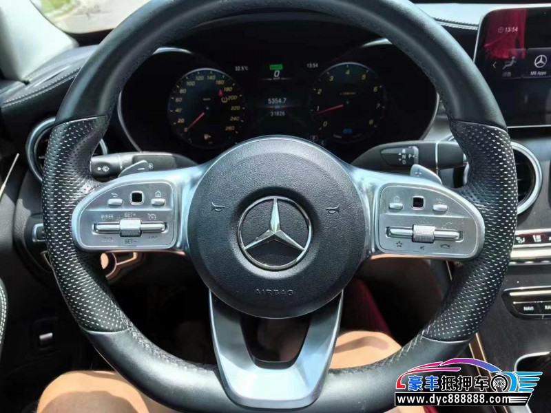 20年奔驰C轿车抵押车出售