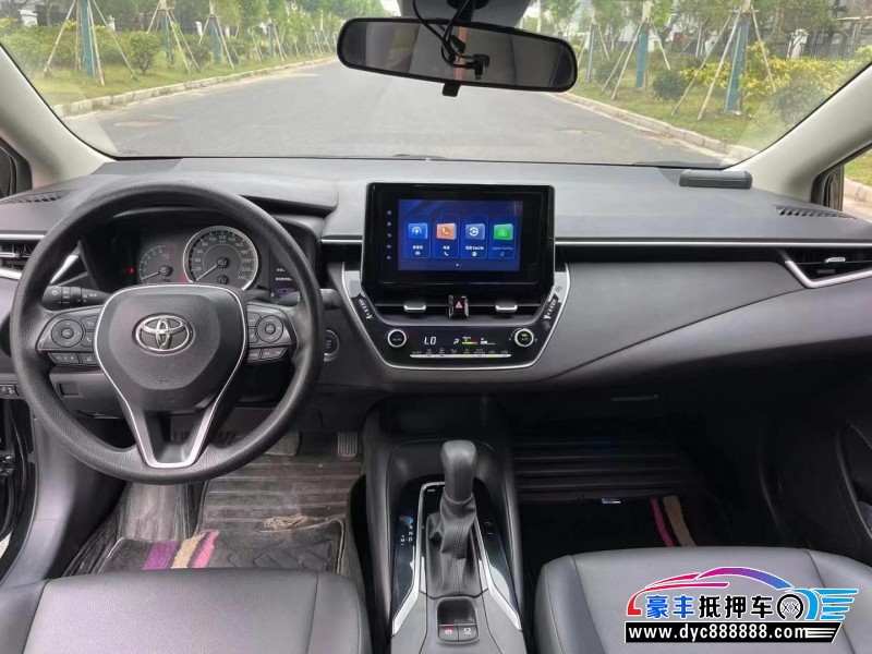 22年丰田凌尚轿车抵押车出售