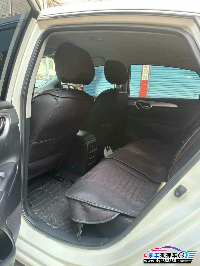 24年日产轩逸轿车抵押车出售