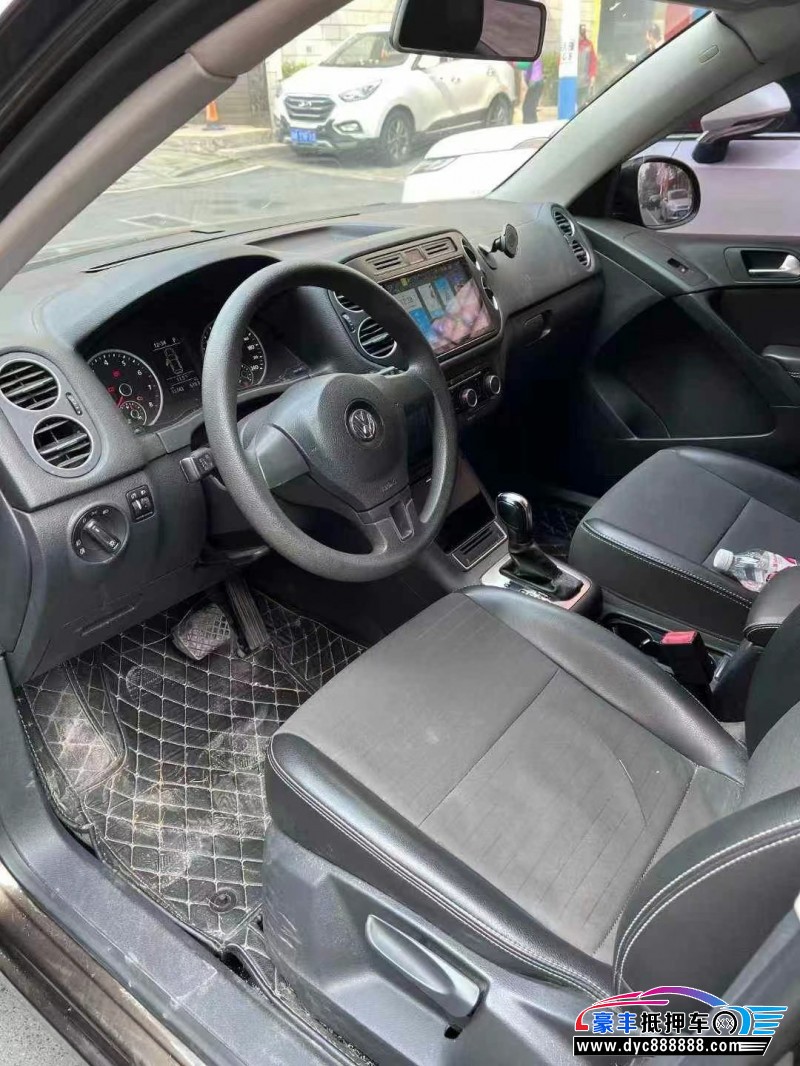 18年大众途观轿车抵押车出售