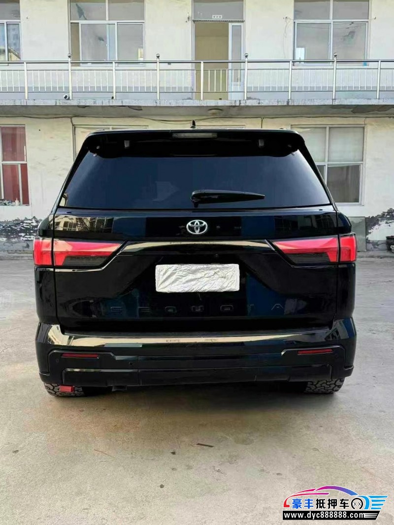 23年丰田红杉轿车抵押车出售