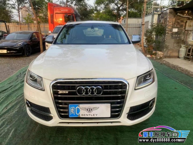 13年奥迪Q5SUV抵押车出售