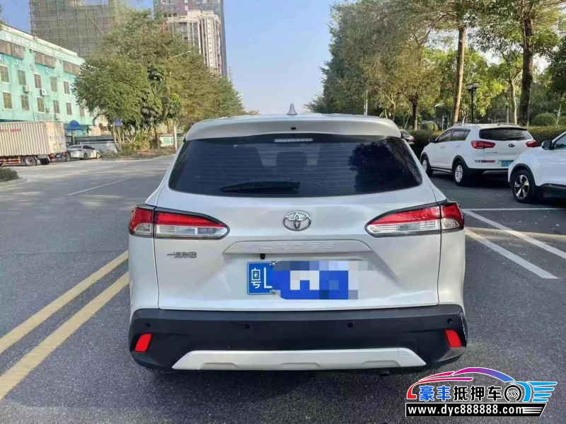 22年丰田锐放轿车抵押车出售