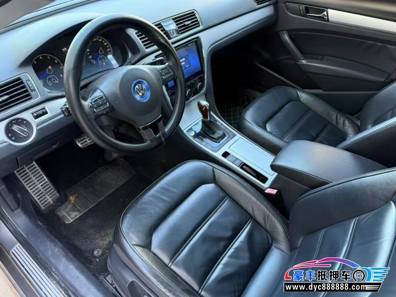 15年大众帕萨特轿车抵押车出售