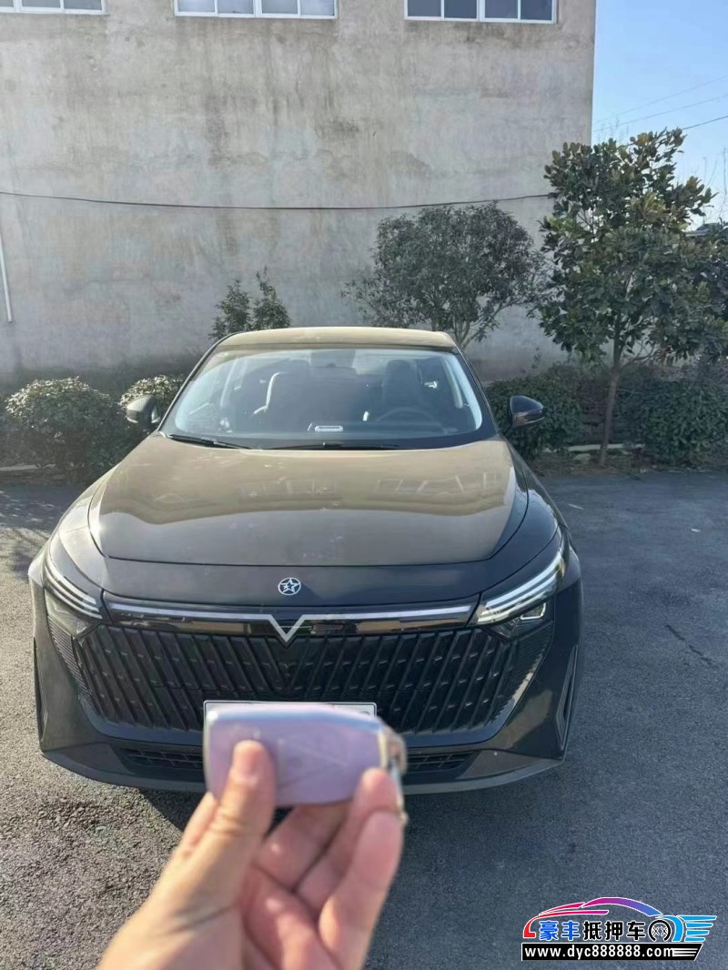 24年启辰大V轿车抵押车出售